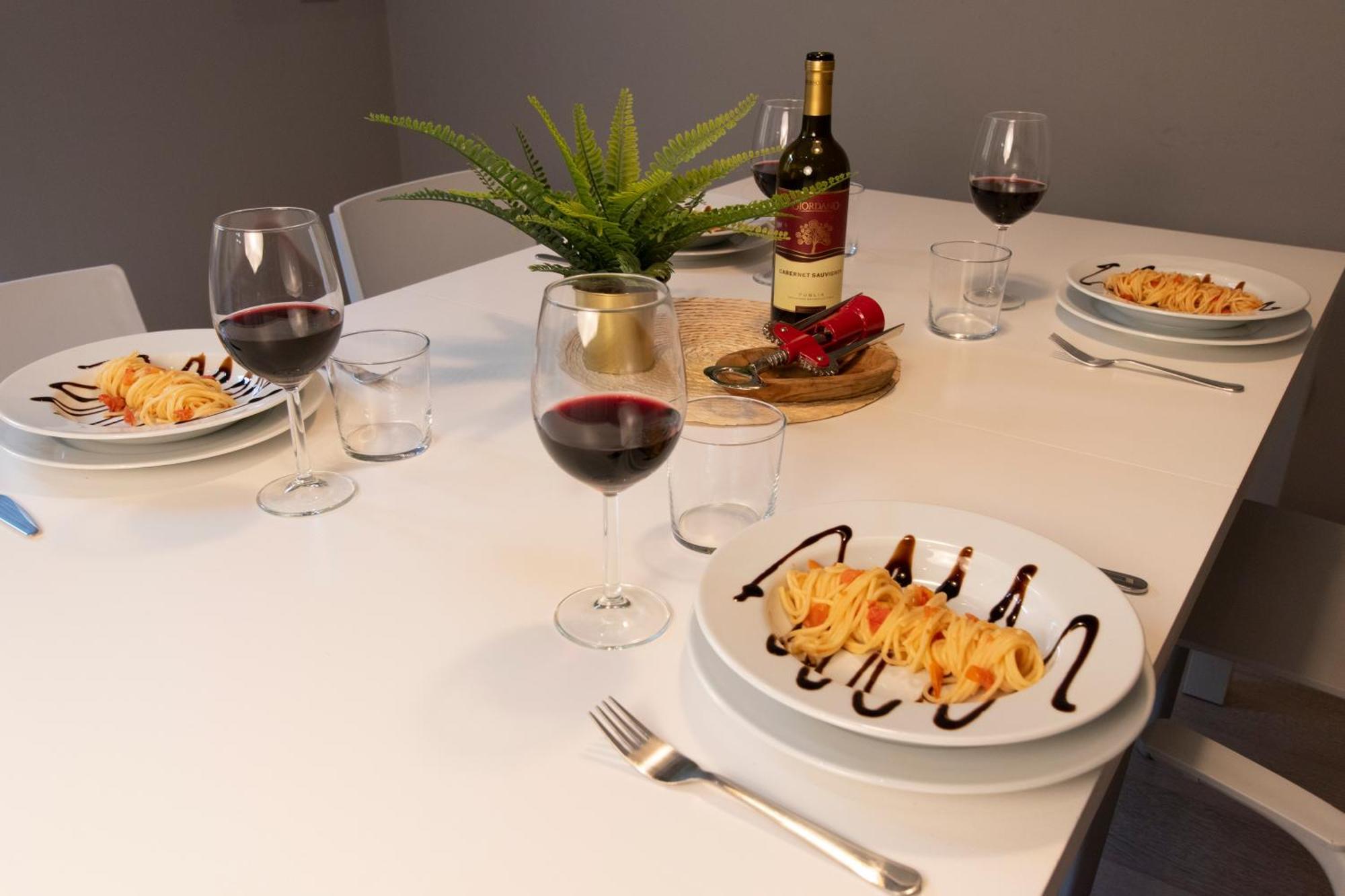 Luxury Apartment - Bramante 7 Милано Екстериор снимка