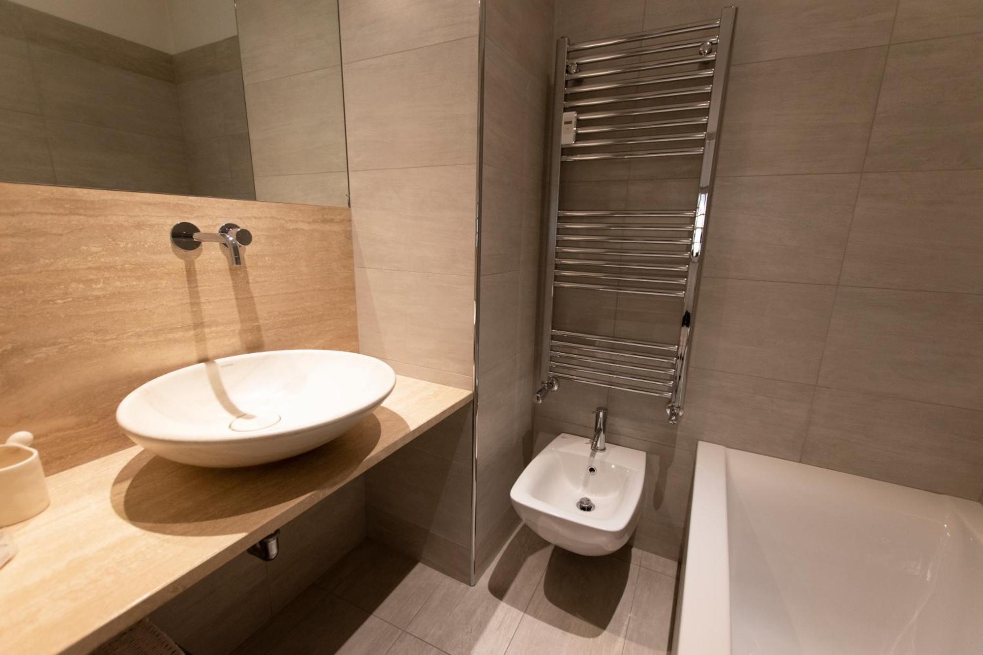 Luxury Apartment - Bramante 7 Милано Екстериор снимка