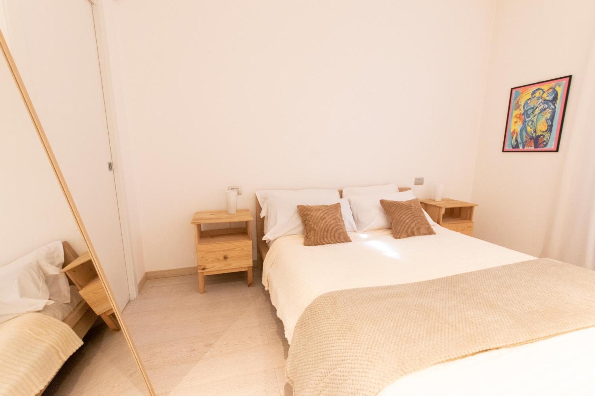 Luxury Apartment - Bramante 7 Милано Екстериор снимка