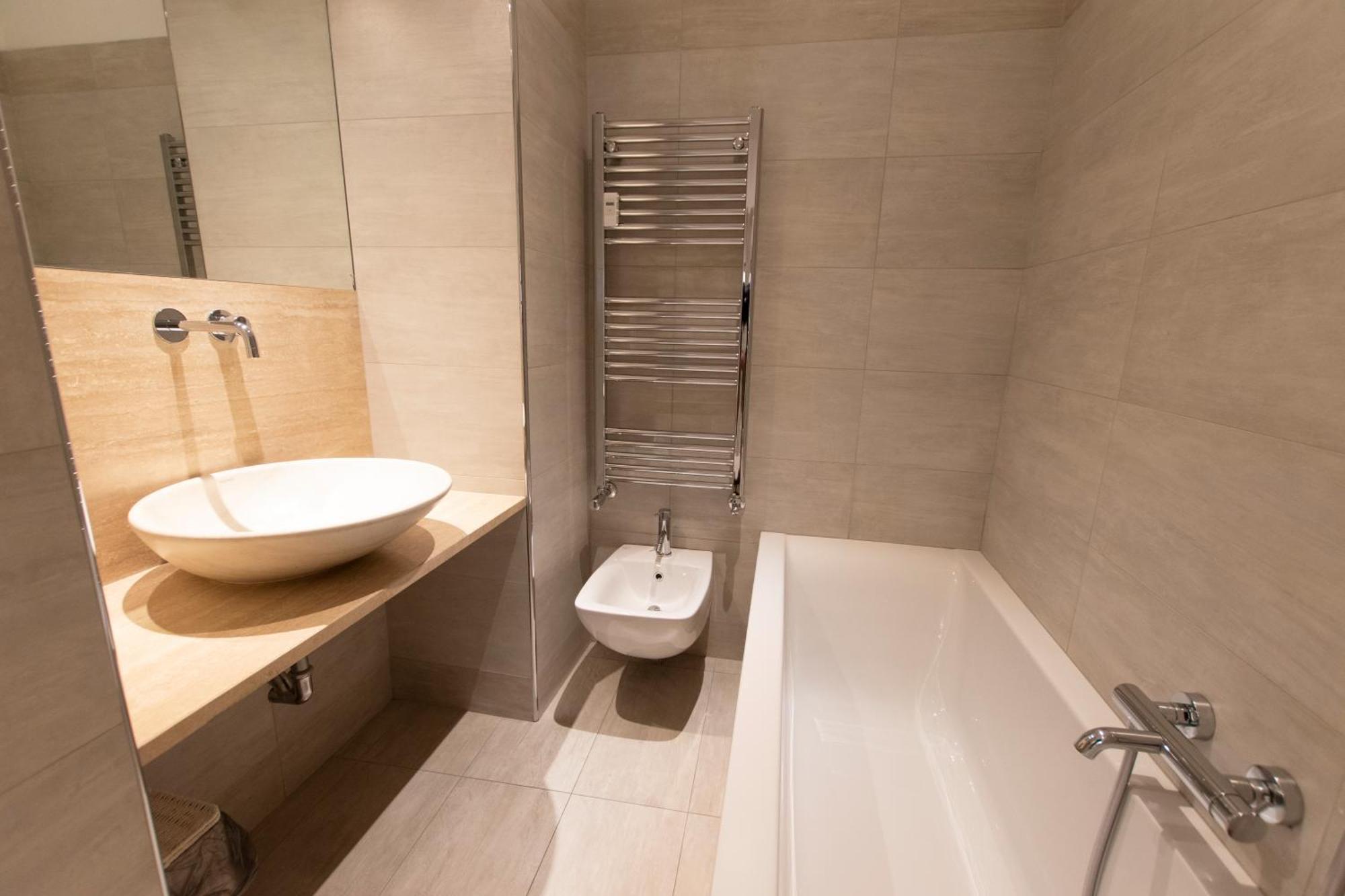 Luxury Apartment - Bramante 7 Милано Екстериор снимка